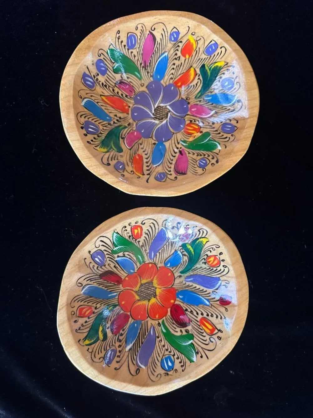 Vintage Wooden Hand Painted Mexican Folk Art Bowls Los Algodones Mexico Set of 2